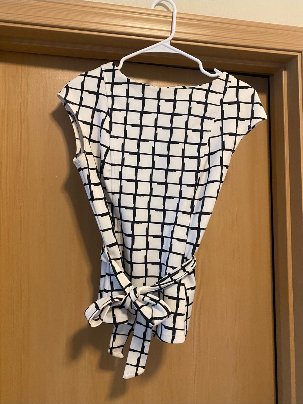 Worthington Black & White Grid Tie-Back Blouse